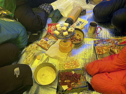 2022.2.12-13　赤沢山（雪山）