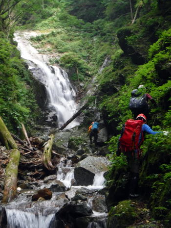 2020.8.8　鶏冠谷右俣（沢登り）