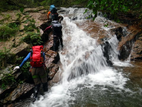 2020.8.8　鶏冠谷右俣（沢登り）