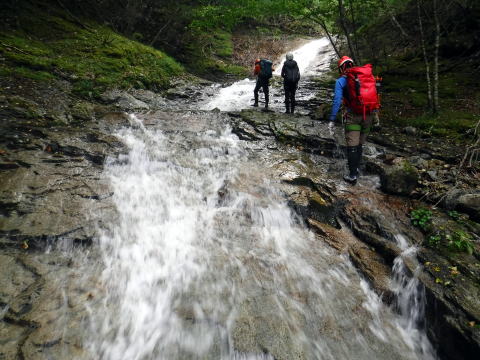 2020.8.8　鶏冠谷右俣（沢登り）
