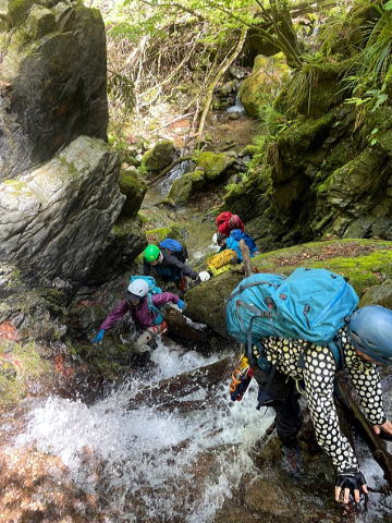 2022.4.23　熊倉沢左俣東沢（沢登り）