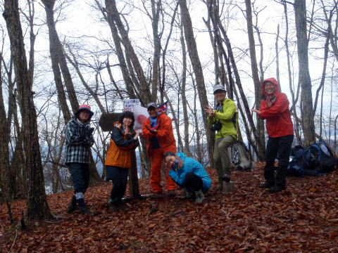 2017.4.9　ナットウ箱山（尾根歩き）