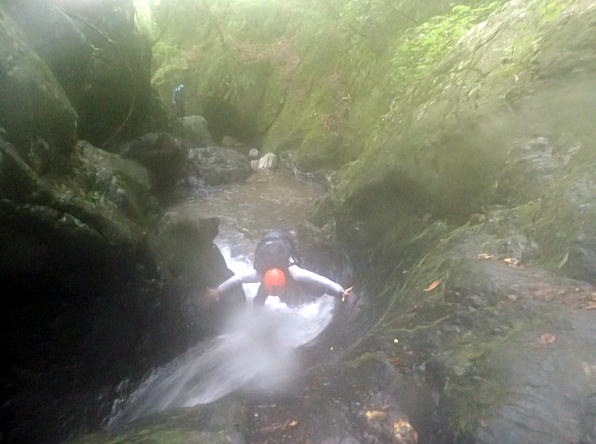 2016.8.6　水根沢谷（沢登り）