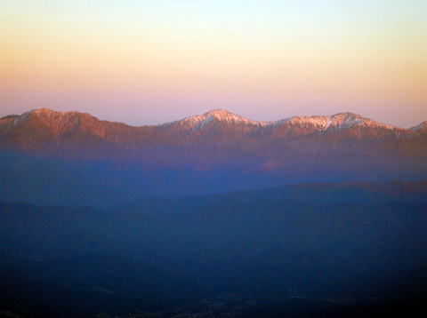 2016.11.3-7　中央アルプス縦走（将棋頭山 木曽駒ヶ岳 宝剣岳 空木岳 南駒ヶ岳 越百山 念丈岳 大島山 本高森山）（尾根歩き）