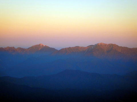 2016.11.3-7　中央アルプス縦走（将棋頭山 木曽駒ヶ岳 宝剣岳 空木岳 南駒ヶ岳 越百山 念丈岳 大島山 本高森山）（尾根歩き）