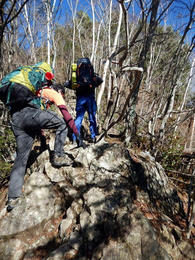 2017.11.11-12　甲武信ヶ岳（尾根歩き）