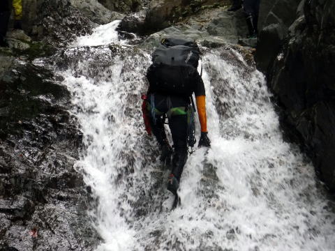 2020.10.25 水無川本谷(沢登り)