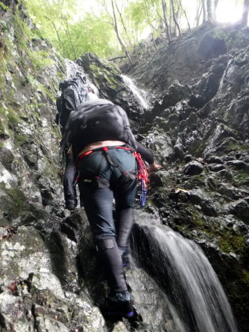 2022.7.17　モミソ沢（沢登り）