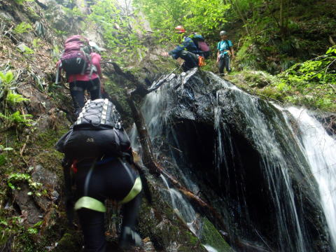 2014.5.17　軍刀利沢（沢登り）
