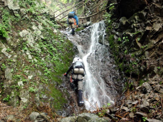 2014.7.6　丹沢 懸垂岩+新茅ノ沢（沢登り・岩トレ）