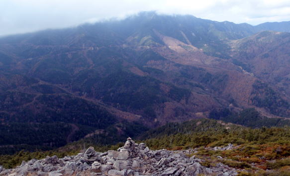 2014.11.8　東奥山窪・黒金山（尾根歩き）
