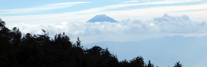 2014.11.8　東奥山窪・黒金山（尾根歩き）