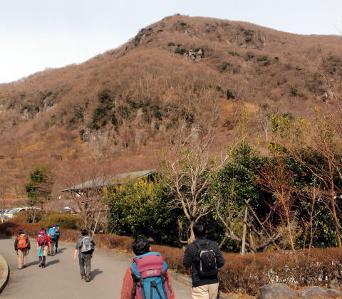 2013.1.6　湯河原幕山（新年山行）（尾根歩き・イベント）