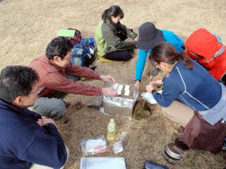 2013.1.6　湯河原幕山（新年山行）（尾根歩き・イベント）
