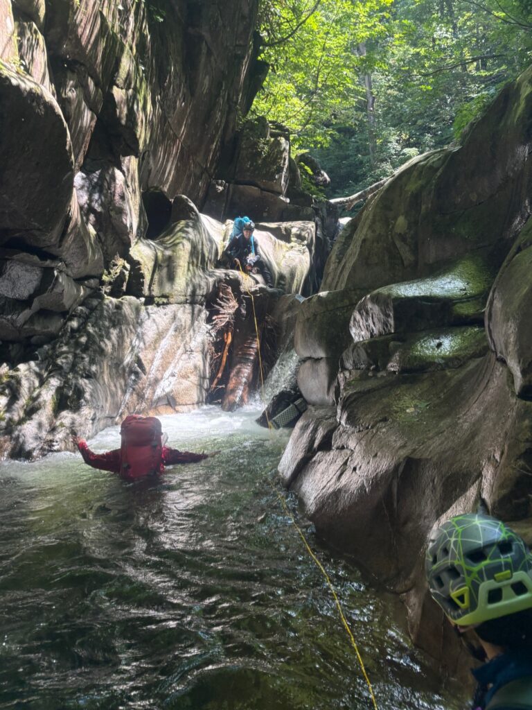 2025.8.30-31　谷川　万太郎谷本谷（沢登り）
