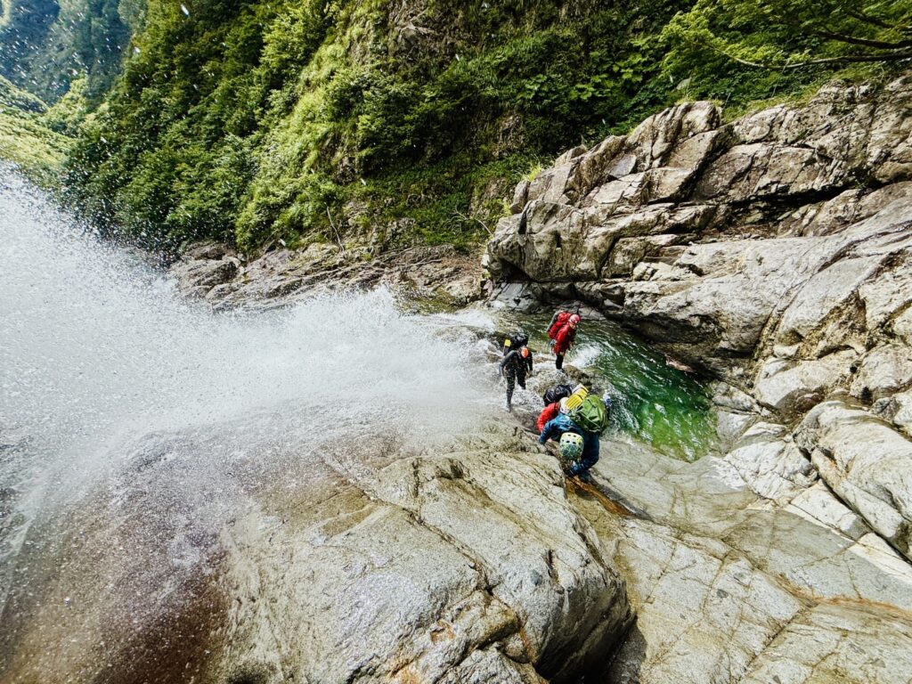 2025.9.27-28　湯檜曽川本谷（沢登り）