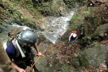 2011.9.11　丹沢 懸垂岩　新茅ノ沢（沢登り）