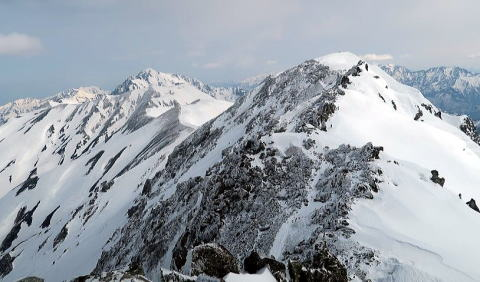2025.5.3-5 室堂～雷鳥平～みくりが池～一ノ越～雄山（雪山）