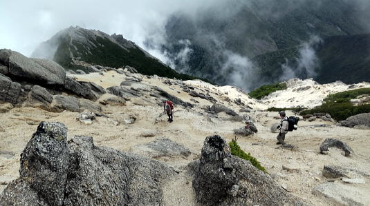 2025.7.12-13 南ア・黒戸尾根～甲斐駒ヶ岳～早川尾根～鳳凰山（尾根歩き）