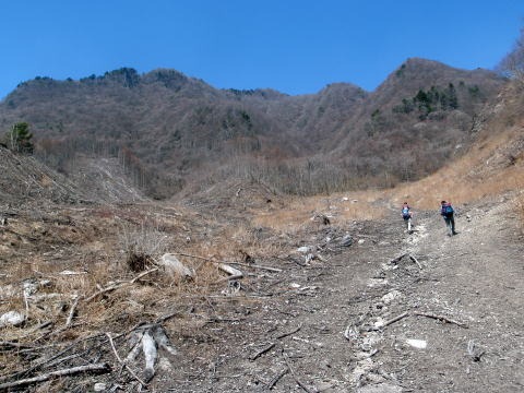 2011.4.17 黒富士(尾根歩き)