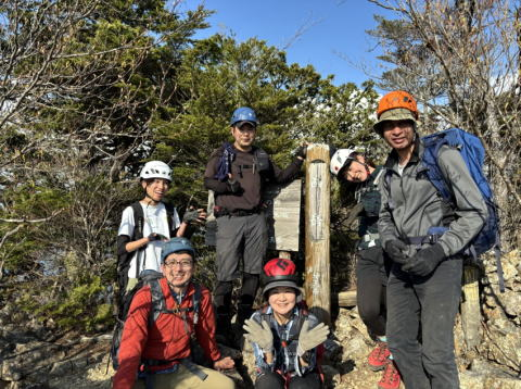 2025.4.26 両神山八丁尾根（ハイキング・岩トレ）
