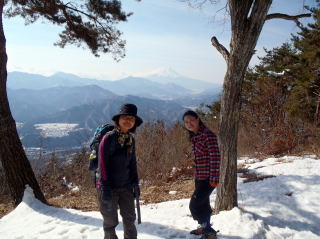 2012.1/28　中央線沿線・百蔵山～扇山（尾根歩き）