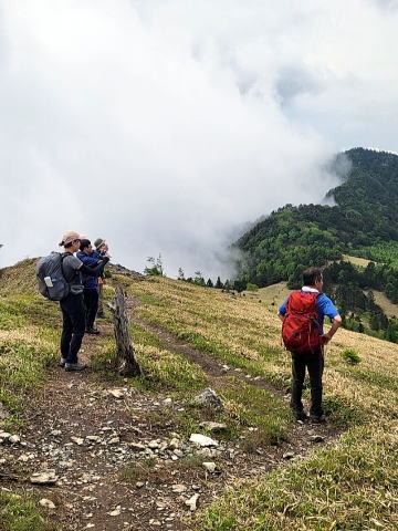 2023.6.10 牛奥ノ雁ヶ腹摺山(尾根歩き)