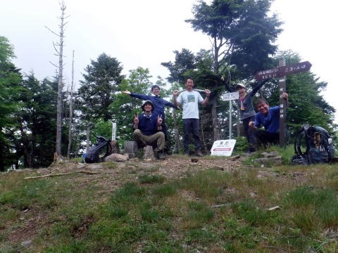 2023.6.10 牛奥ノ雁ヶ腹摺山(尾根歩き)
