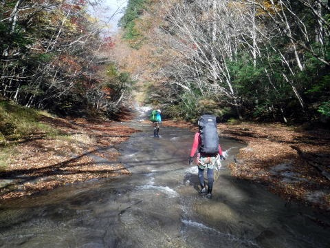 2023.10.28-29　釜ノ沢東俣（沢登り）