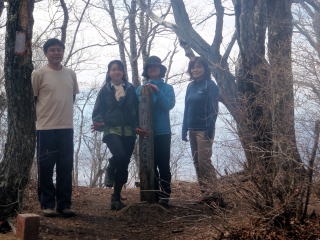 2012.4.15 ナットウ箱山(尾根歩き)