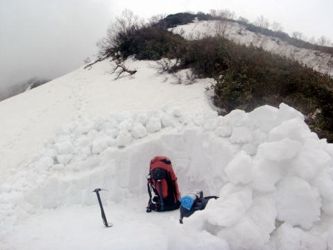 2012.4.21-22 谷川・武能岳西尾根(雪山)