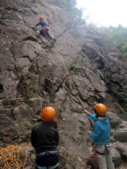 2012.4.30 丹沢・懸垂岩(岩トレ)
