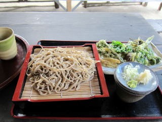 2012.5.5 乾徳山(尾根歩き)