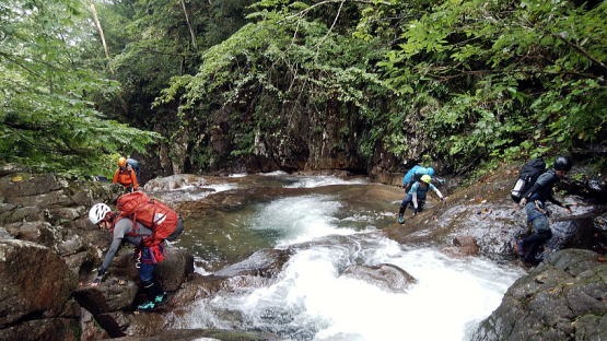 2019.8.31-9.1中ノ岐沢（沢登り）