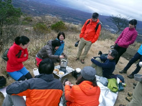 2019.11.23-24　飯盛山（尾根歩き）