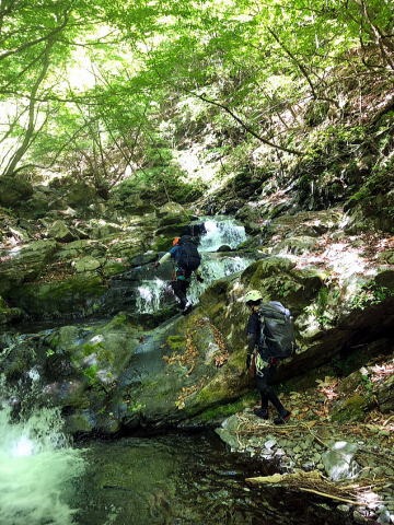 2023.5.5-6　和名倉沢（沢登り）